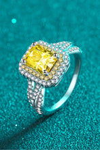 Load image into Gallery viewer, Can&#39;t Stop Your Shine 2 Carat Moissanite Ring
